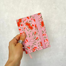 Cargar imagen en el visor de la galería, Cuaderno Florcitas 2