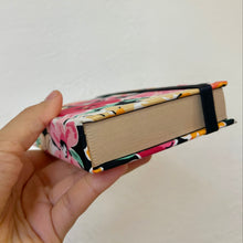 Cargar imagen en el visor de la galería, Cuaderno Flores
