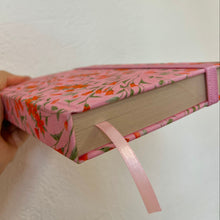 Cargar imagen en el visor de la galería, Cuaderno Floreado
