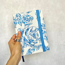 Cargar imagen en el visor de la galería, Cuaderno Flores azules
