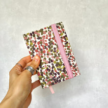 Cargar imagen en el visor de la galería, Cuaderno Manchitas
