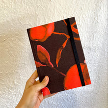 Cargar imagen en el visor de la galería, Agenda 2026 - Negro y rojo
