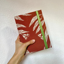 Cargar imagen en el visor de la galería, Agenda 2026 - Hojas
